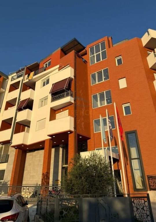For sale, Penthouse 2+1+2, Jaho Complex, Fresku.​