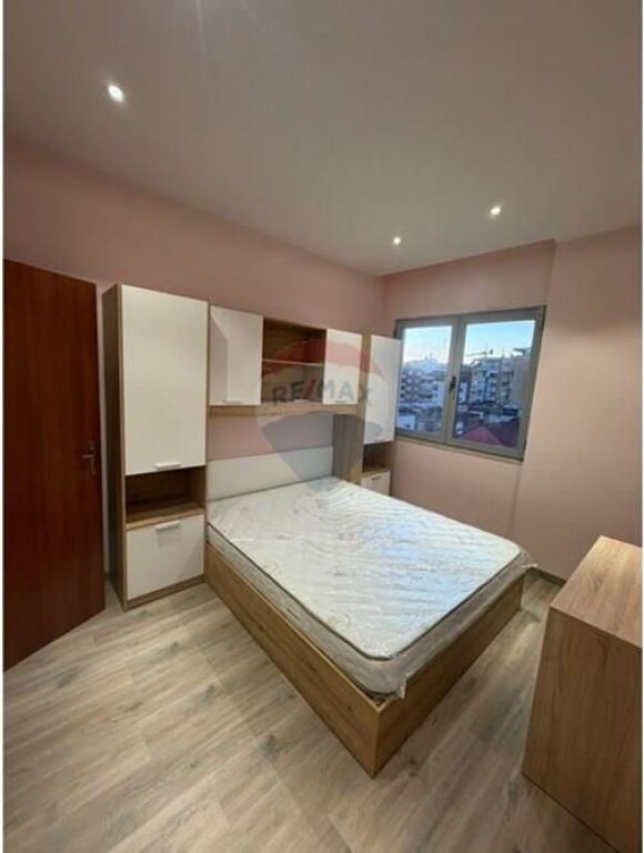 Apartament 3+1+2 me qira , Qender