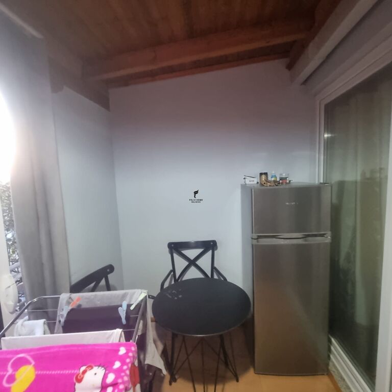 APARTAMENT ME QERA 1+1 MINE PEZA 45.000 LEKE FH-77028