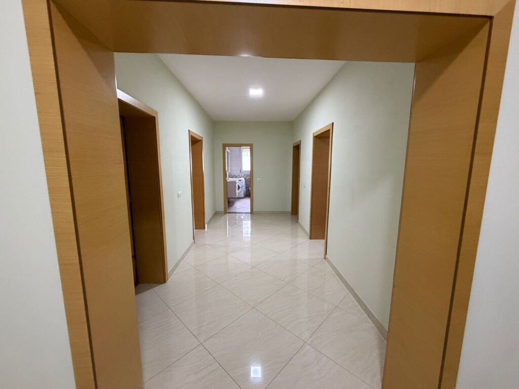 QERA, APARTAMENT 3+1, RRUGA PJETER BUDI, TIRANË(530581007-208)