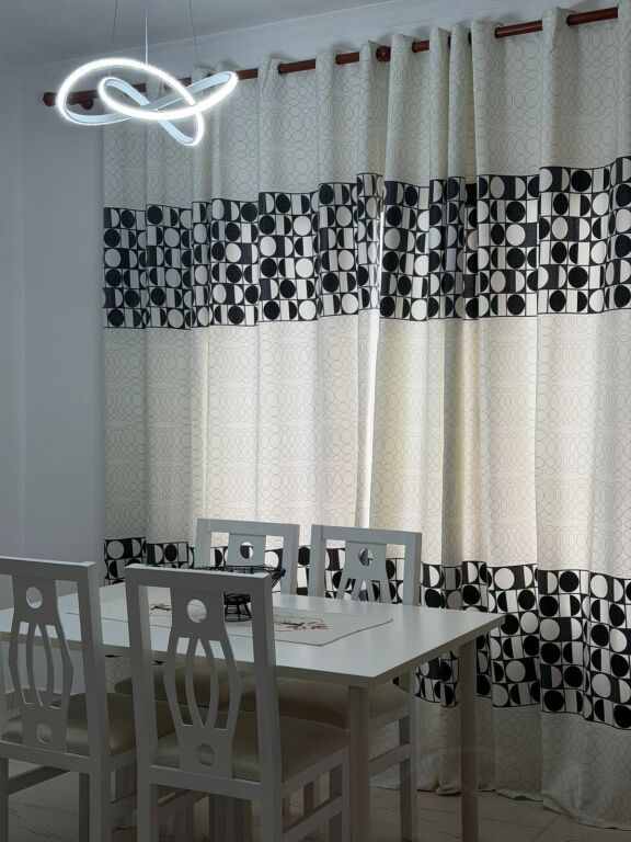 Qera | Shtëpi private 2 + 1 | Sauk | 500 €/muaj