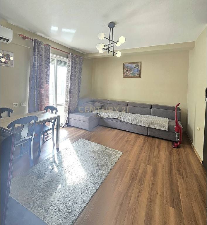 EKSKLUZIVE SHITET APARTAMENT 1+1 NE PLAZH ILIRIA, FLORIDA
