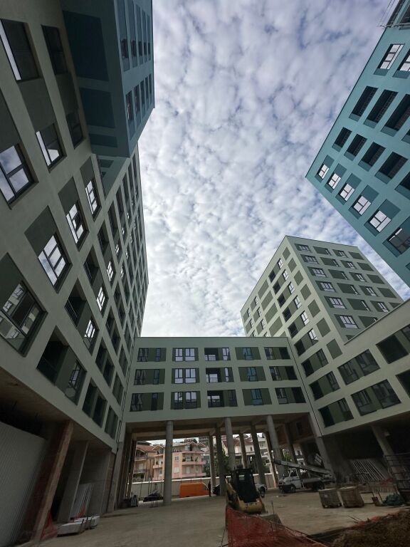 Super çmim! Apartament 2+1+2 në Shitje në 📍 Porcelan,  tek Splendor Residence. 1500€/m2 = 💶 174'100€
