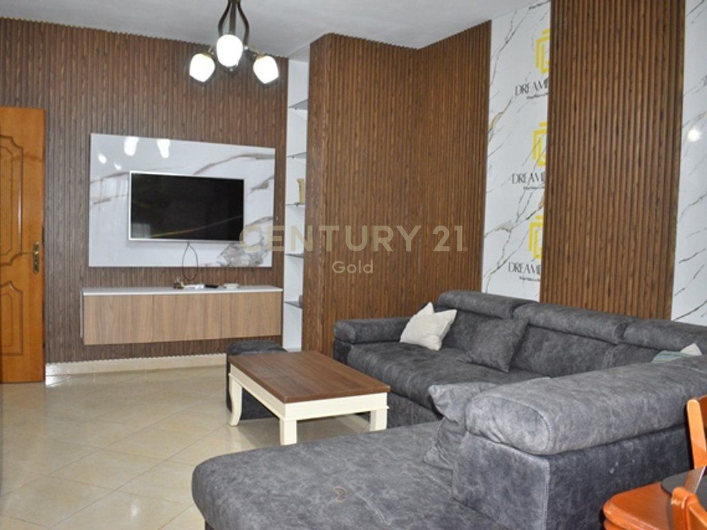 JAPIM ME QIRA APARTAMENT 2+1 DON BOSKO! 650 € /Muaj