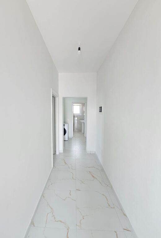 JEPET ME QERA SUPER APARTAMENT 2+1 NE ISH KËNETË DURRËS