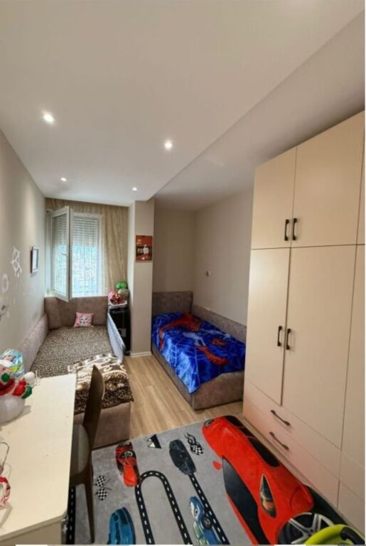 Apartament 2+1+2 per Shitje Fiori Di Bosco