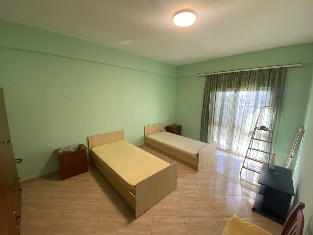 🏡 Jepet Apartament 2+1 me Qera te Fusha Ali Demit, Tiranë