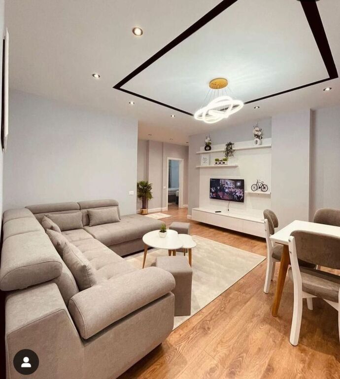 Appartamento in affitto 2+1 vicino a 21 Dhjetorit (ID B220312) Tirana