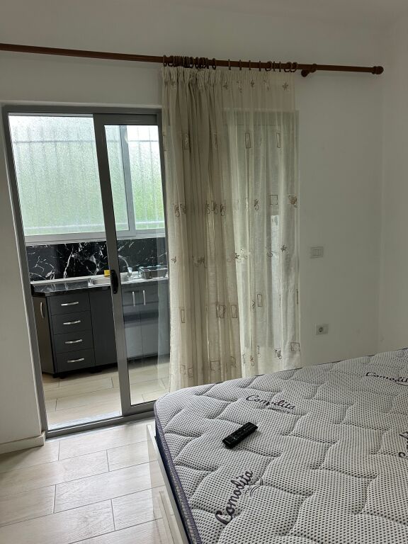 For rent 2+1 (converted) + Parking in Fresk 🏷️40,000 Leke
