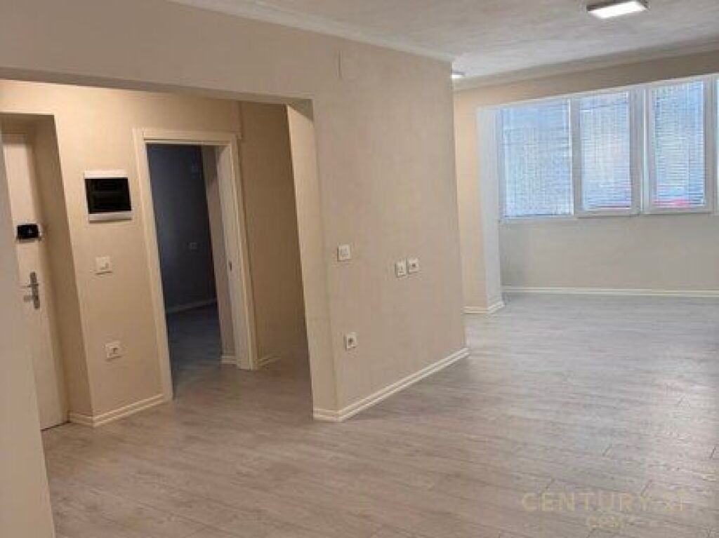 OFFICE FOR RENT AT 21 DECEMBER!