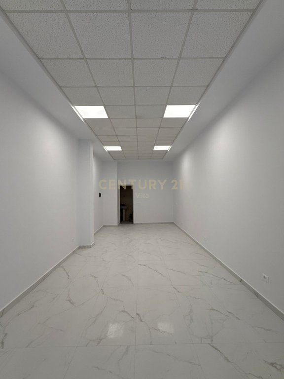 SHOP FOR RENT IN DURRËS !!!