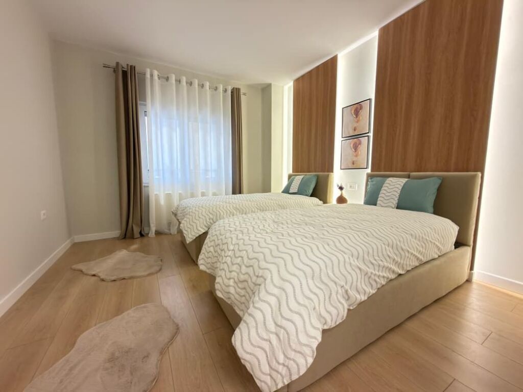 Apartment 2+1+2 for sale at Zogu i Zi!