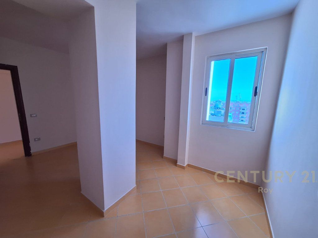 Apartament 2+1 në shitje Rruga Mujo Ulqinaku, Durrës - 150000€ | 107 m²