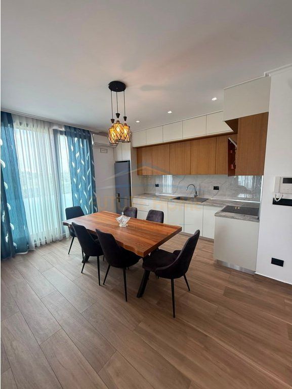 Qera, Apartament 2+1+2 + Verandë + Post Parkimi, Sofia Hill Residence