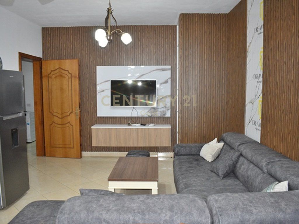 JAPIM ME QIRA APARTAMENT 2+1 DON BOSKO! 650 € /Muaj