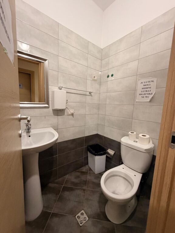 Jepet me Qera Ambient Biznesi – Port View, Durrës