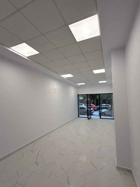 SHOP FOR RENT IN DURRËS !!!