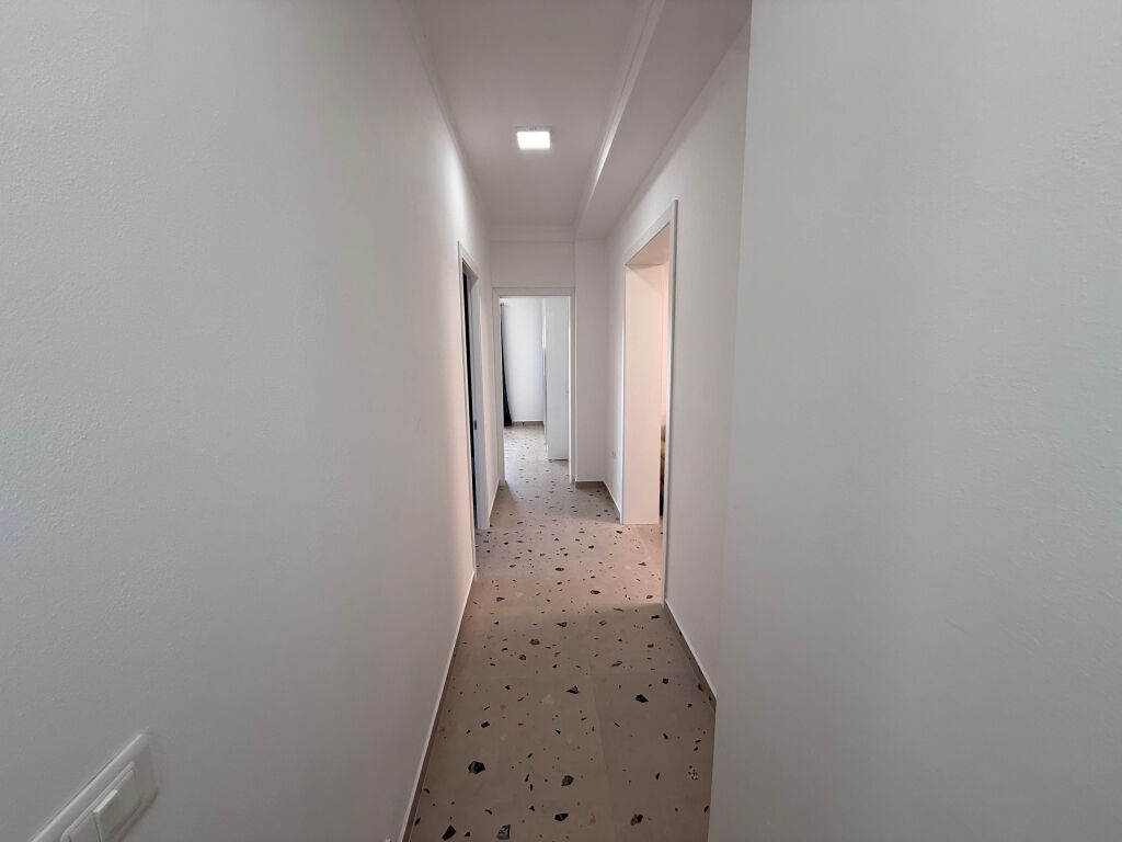Apartament 2+1 me dy Tualete Ne durres