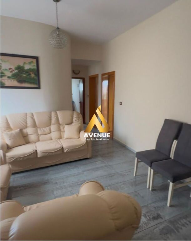 Apartament me Qera, 2+1+ Kuzhinë e vecuar, pranë Rezidencës Fiori Di Bosko , Tiranë