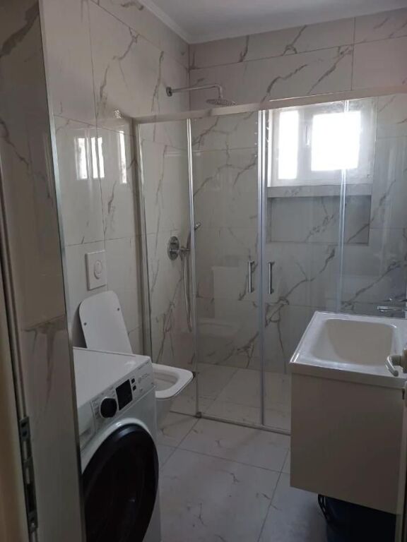 Qera | Garsoniere | Rruga Myslym Shyri | 500 €/muaj