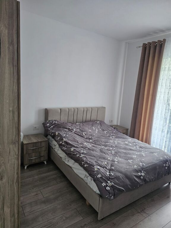 🏡 Jepet me Qera Apartament 1+1 me Parking 🚗 📍 Paskuqan 💰 Çmimi: 40.000 lekë/muaj