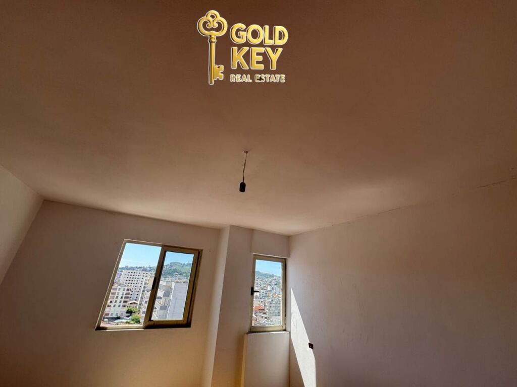 🏡 SHITET APATRAMENT 1+1 PRAN KAZAZIT DURRES