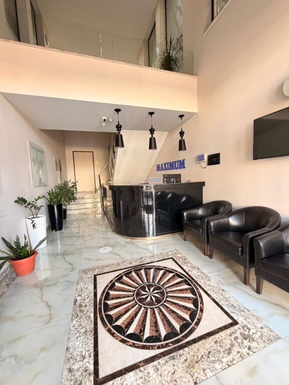 Jepet me Qera Ambient Biznesi – Port View, Durrës