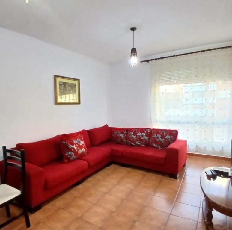 🏢Pas Ministrise se Jashtme jepet me qera apartament 1+1,i mobiluar 50,000Leke