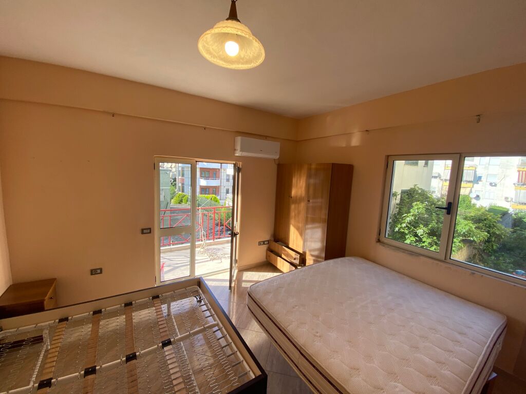 🏡 Jepet Apartament 2+1 me Qera te Fusha Ali Demit, Tiranë