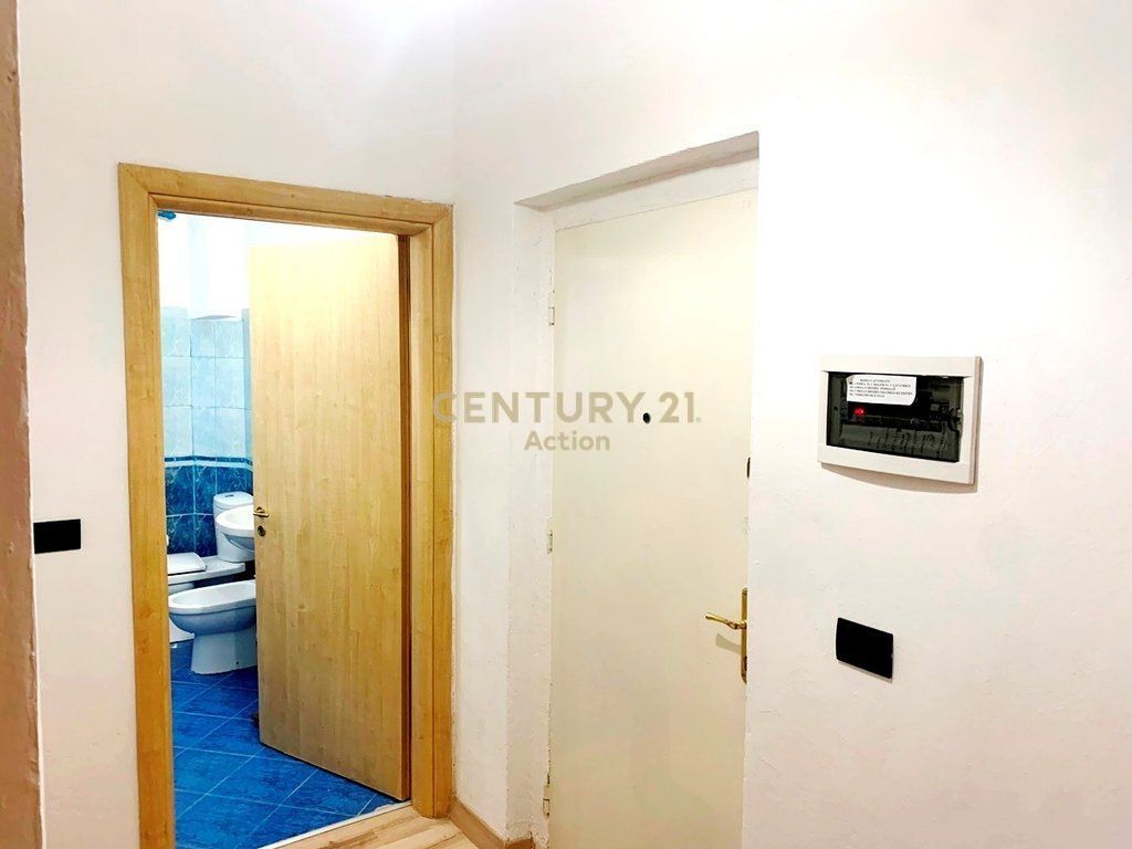 RENTING 1+1 APARTMENT IN THE CENTER - DURRËS!