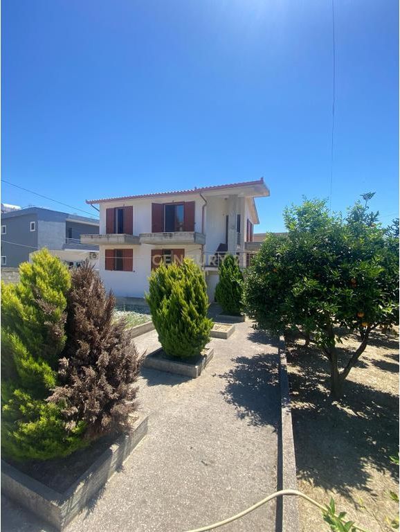 SUPER VILLA FOR SALE IN THE SPITALLE AREA, DURRES !!