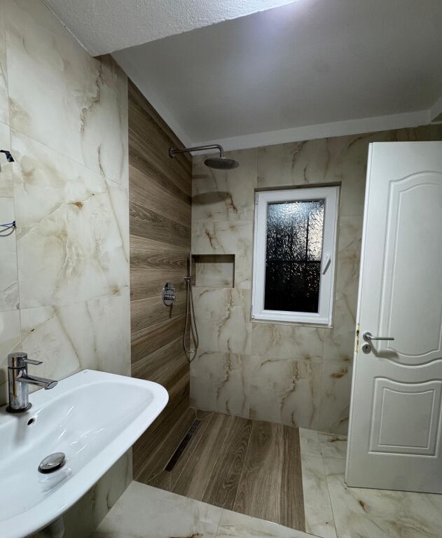 Qera | Apartament 2 + 1 | QSUT | 650 €/muaj