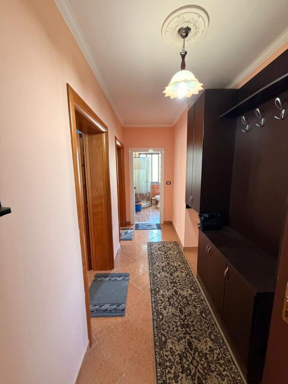 JEPET ME QERA APARTAMENT 2+1 PRANE DEGES SE POLICISE, DURRES