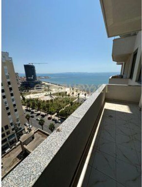SHITET APARTAMENT 2+1+2 ME PAMJE DETI NE VOLLGA !