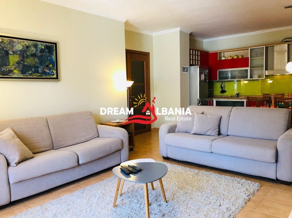Affittasi appartamento 1+1 vicino a Kodres Diellit a Tirana (ID 42111595)