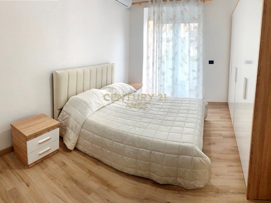RENTING 1+1 APARTMENT IN THE CENTER - DURRËS!