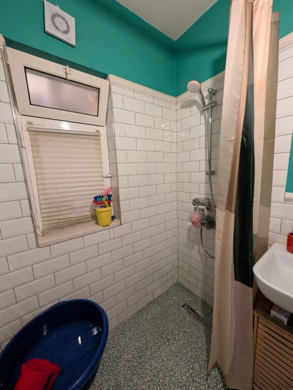 FOR SALE: 2+1 Apartment 📍 21 Dhjetori (Opposite Square 21) - €169,000 - Area: 75m² - Floor 3 || Very favorable and accessible area, Premium Location 🏡