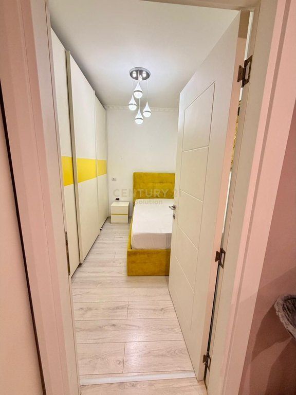 VENDESI APPARTAMENTO 2+1+2 ALLA KOMUNA PARISIT