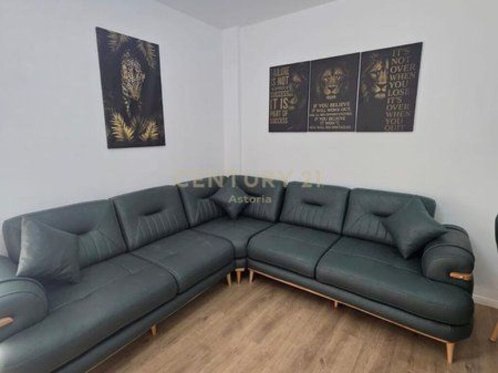 Shitet apartament 1+1, Linze, Pranë Restorant 2 Luanët