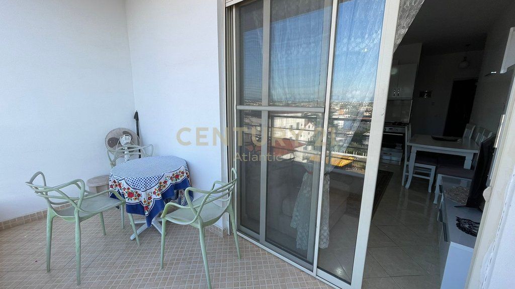 JEPET APARTAMENT 1+1 ME QIRA NE PLAZH RROTA KUQE !