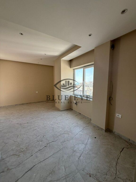 Apartment 1+1 for sale in Golem, near VM Residence.