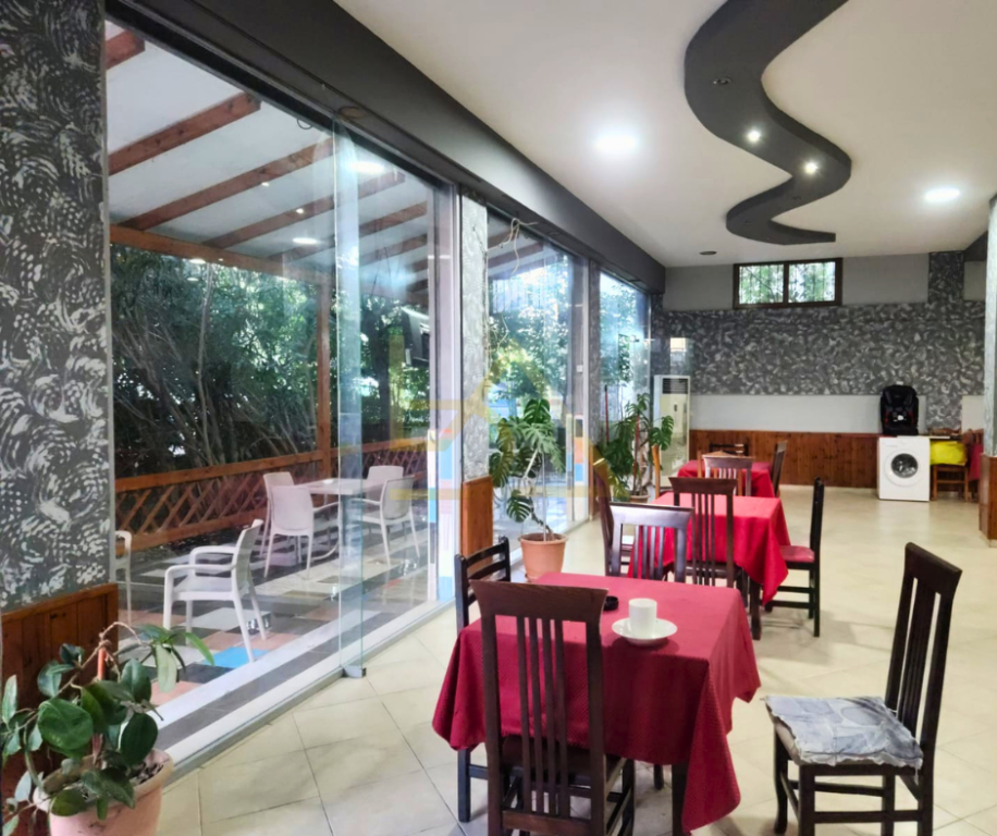 Business Premises for Rent – Porta e Dijes Street, Durres