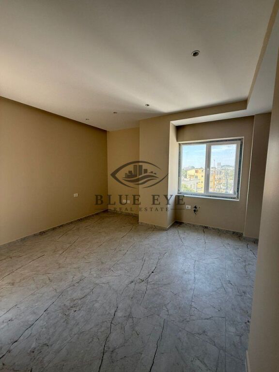 Apartment 1+1 for sale in Golem, near VM Residence.