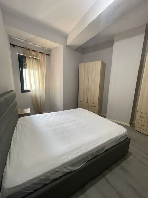 🏡 JEPET ME QIRA APARTAMENT 1+1 – ASTIR, TE RRETHI