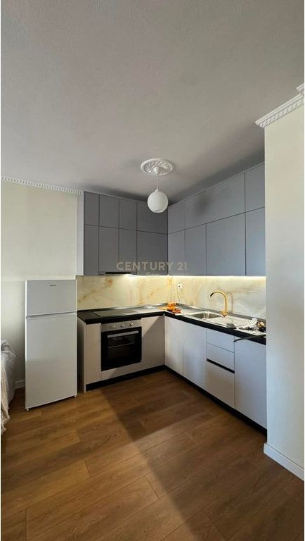 Apartament 1+1 Me Qira në Plazh, Durrës !