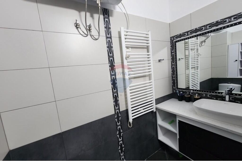 2+1 apartment for rent at Kodra e Diellit!