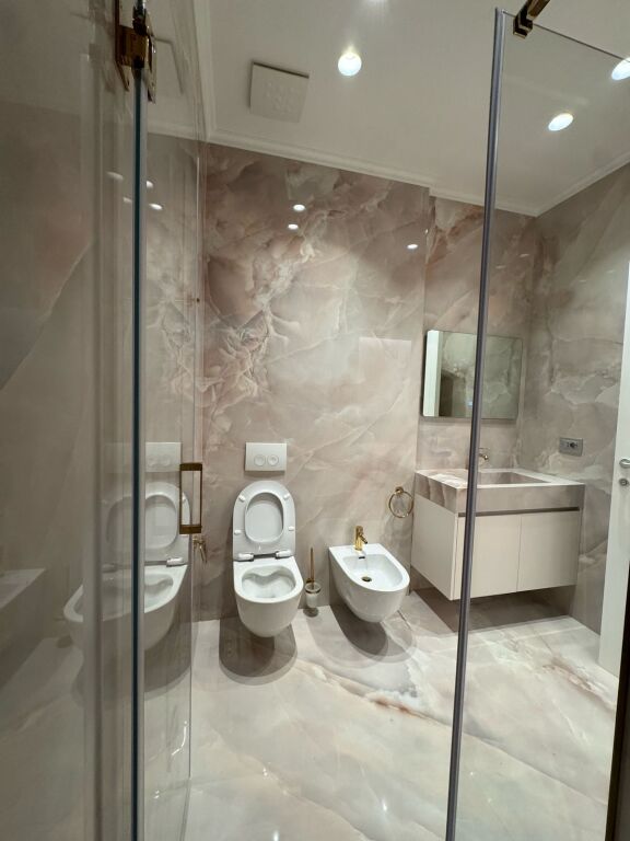 Appartamento Super Moderno 2+1 in Vendita 🏡  📍 Zogu i Zi - Complesso “Foleja e Gjelbër