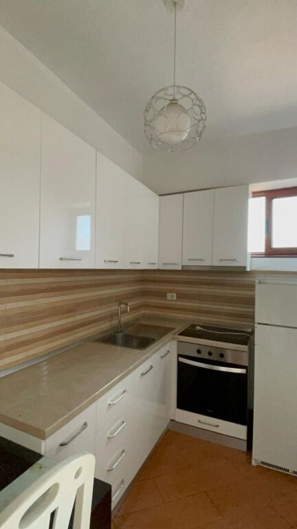 Apartament 1+1 per shitje ne Durres.
