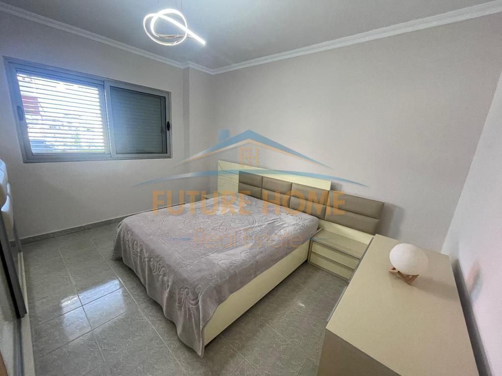 In vendita, Appartamento 3+1+2, vicino a Kristal Center, Tirana.