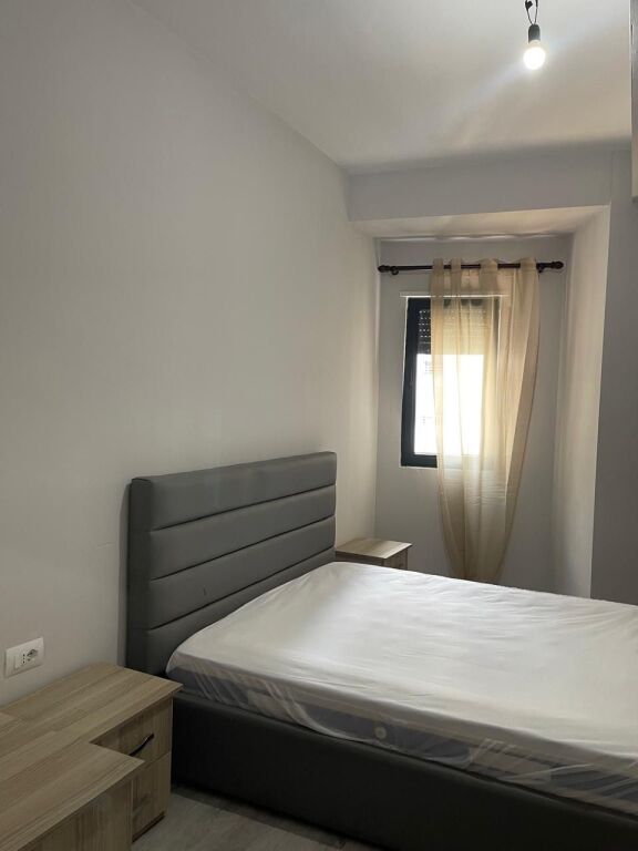 Affittasi appartamento 1+1 al quarto piano vicino a rotonda Astir